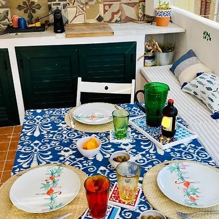 Antica Casa Tabarkina Carloforte (Isola di San Pietro)